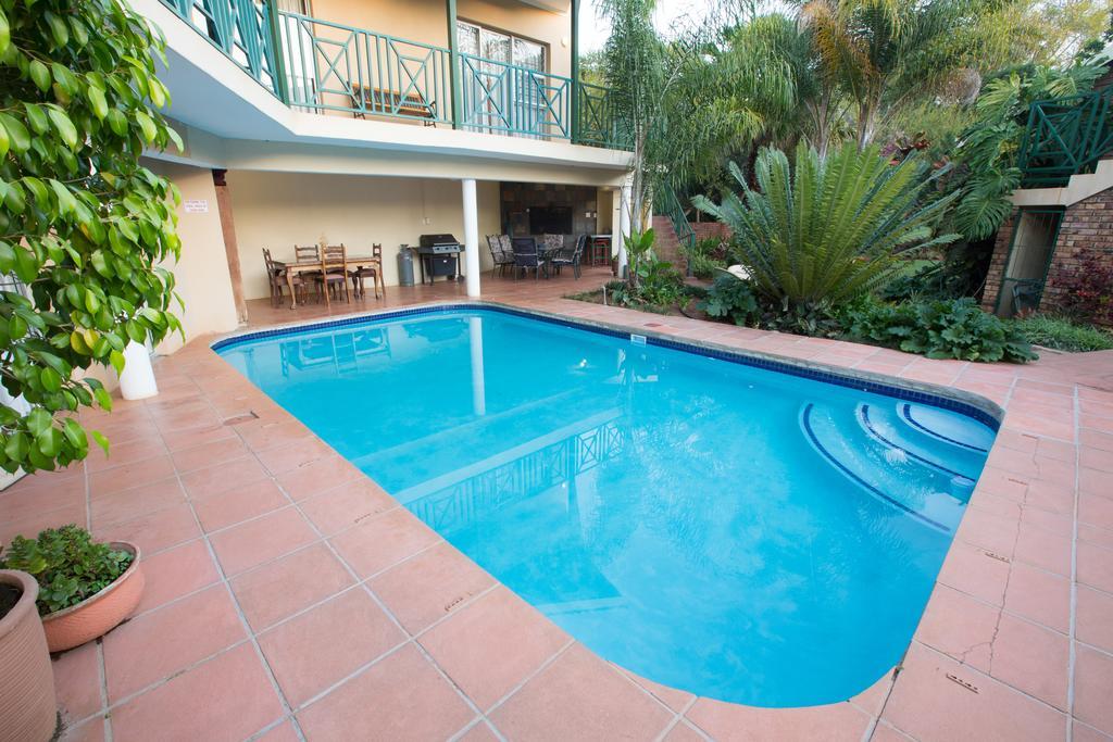 Loerie Guesthouse Hoedspruit Exterior photo